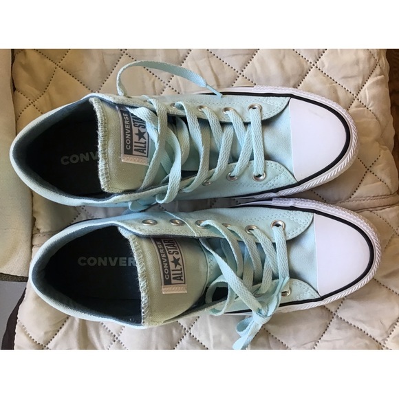 New Converse All Star ladies low top sneakers size 10 - Picture 1 of 7